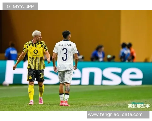 德甲热战：多特蒙德与利物浦激战成平点球争议引发全场沸腾