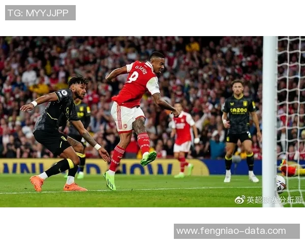 德甲精彩对决阿森纳与曼联激战成和绝杀瞬间引发全场狂欢